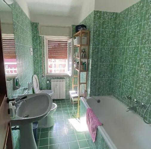 Sea Front Attic Apartamento Chiavari