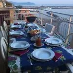 Apartman Sea Front Attic Chiavari