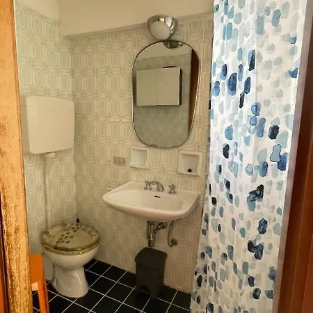 Sea Front Attic Apartamento *