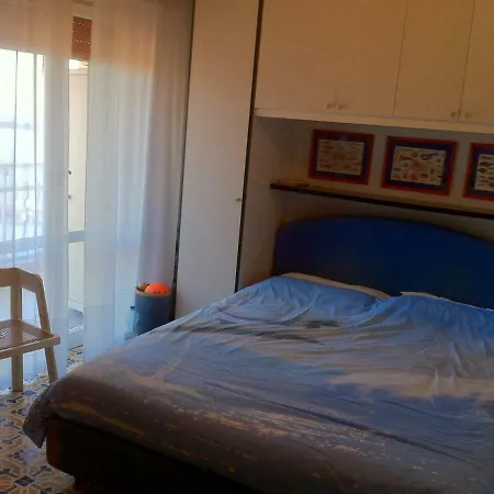 Apartment Sea Front Attic Chiavari